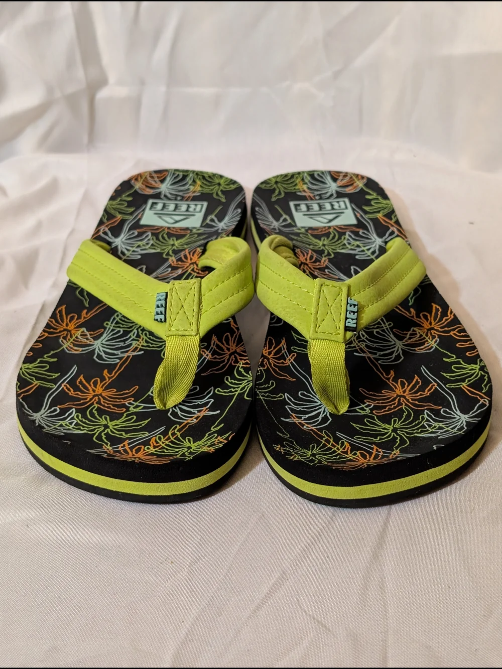 REEF Palm Tree Print Flip Flops with Lime Straps